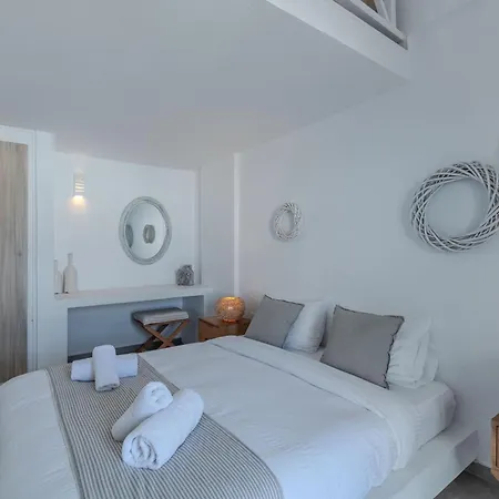Eucalyptus Apartment Messaria (Santorini)