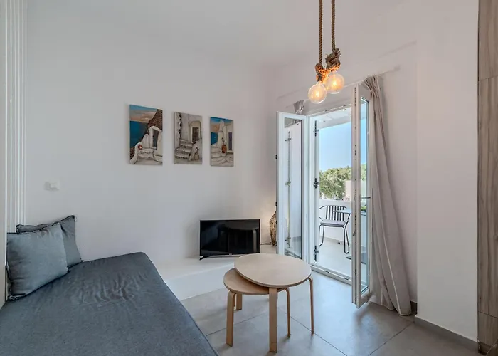 Eucalyptus * Messaria (Santorini)