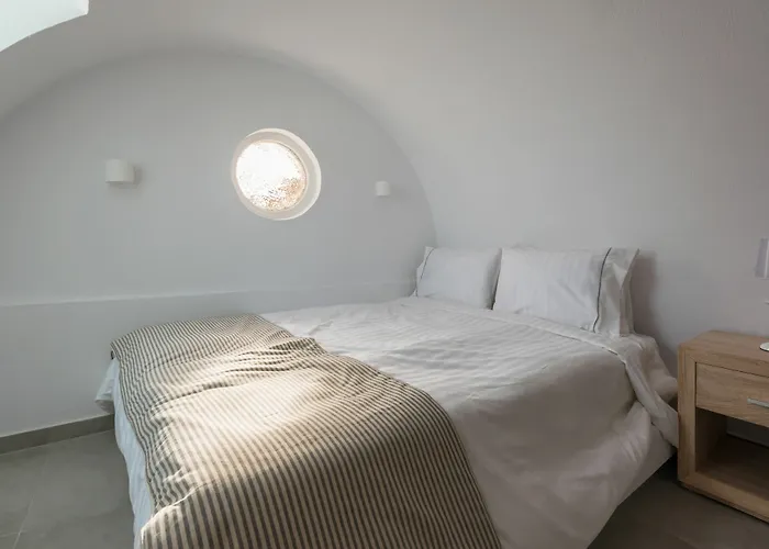 Eucalyptus Apartment Messaria (Santorini)